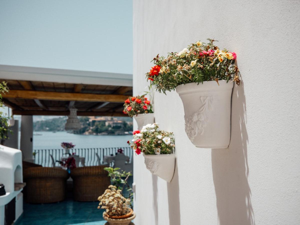 B&B Alta Marea Lipari Εξωτερικό φωτογραφία
